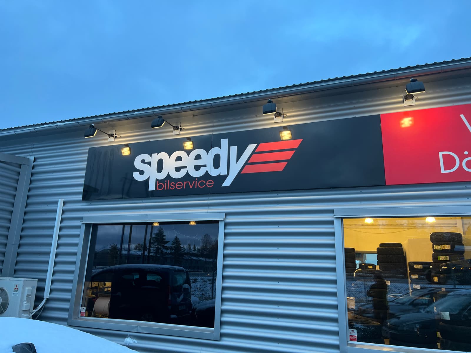 Speedy Hammarö – Profil P10 fasadskylt